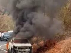 दंतेवाड़ा में कार में लगी आग, नेशनल हाईवे 63 में मचा हड़कंप