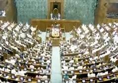 परिसीमन से पहले महिला आरक्षण कानून लागू करने की तैयारी, बजट सत्र में पेश कर सकती है सरकार