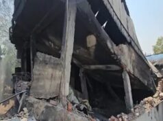 अंबिकापुर में लापरवाही भारी, आग के बाद प्रशासन का सख्त रुख—दुकान ढहाने का आदेश