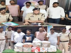 प्रतिबंधित सिरप का भंडाफोड़, मुख्य सरगना समेत चार गिरफ्तार, 800 नग नशीली सिरप जब्त