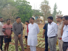 तेंदूपत्ता फड़ में मंत्री का औचक निरीक्षण, संग्राहकों को दिया पारदर्शिता का भरोसा