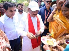 एक ग्रामीण का न्योता, मुख्यमंत्री का अपनापन – प्रधानमंत्री आवास से साकार हुआ सपना, मुख्यमंत्री ने कराया गृह प्रवेश