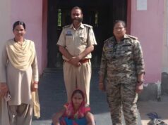 पति के साथ आपत्तिजनक स्थिति मिली पड़ोसन, महिला पर डंडे से किया हमला, इलाज के दौरान हुई मौत
