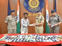 मोबाइल पाकर मालिकों के खिले चेहरे : ‘इया आपलो सामान निया’ अभियान चलाकर लौटाए गए 141 गुम मोबाइल
