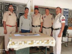 कापू पुलिस की बड़ी कार्रवाई: राहगीरों को धमकाने वाला तलवारधारी युवक चढ़ा पुलिस के हत्थे