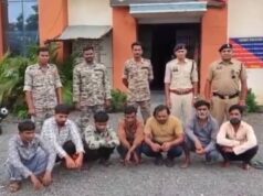 महासमुंद पुलिस की बड़ी कार्रवाई, जुए के अड्डे पर रेड… 12 गिरफ्तार, 4 फरार