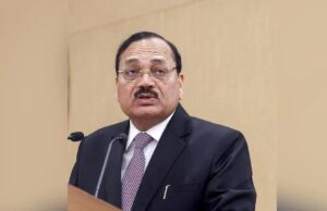 छात्र प्रदर्शनकारियों की याचिका पर सुप्रीम कोर्ट का बड़ा फैसला, तत्काल सुनवाई से इनकार; CJI सूर्यकांत की सख्त टिप्पणी