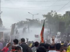 NEET पेपर लीक पर छत्तीसगढ़ में भी सियासी संग्राम! रायपुर में BJP-कांग्रेस आमने-सामने, पुलिस ने छोड़े आंसू गैस के गोले