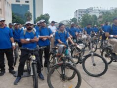 रोज साइकिल चलाएं, हड्डियों को रखें मजबूत: एम्स रायपुर के विशेषज्ञों की सलाह