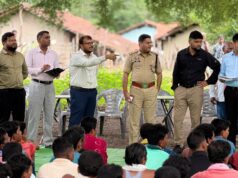 इमली की छांव में चौपाल, जमीन पर बैठे कलेक्टर-एसपी; सुकमा के गांवों में विकास की नई उम्मीद
