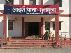 शराब बिक्री के केस में पकड़ा आरोपी थाने से फरार, SP ने निगरानी में तैनात आरक्षक को किया सस्पेंड