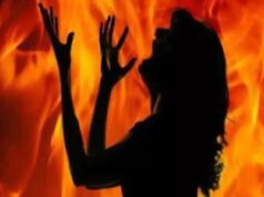 युवती ने छेड़छाड़ का किया विरोध, गुस्साए युवक ने उठाया खौफनाक कदम; अस्पताल में भर्ती