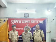 पहले वायरल हुआ शराब बेचने का वीडियो, फिर पहुंची पुलिस; बीयर-व्हिस्की के साथ आरोपी गिरफ्तार