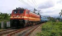 स्टेशन पहुंचने से पहले चेक कर लें ट्रेन का हाल! रायपुर में कई ट्रेनें घंटों विलंबित