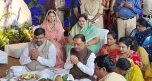 तीजा-पोरा पर CM साय के निवास में दिखी छत्तीसगढ़ की संस्कृति की झलक, बड़ी संख्या में महिलाएं हुईं शामिल