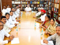 झीरम पीड़ितों से राहुल गांधी की मुलाकात, न्याय की लड़ाई पर बोले- ‘एक इंच पीछे नहीं हटना है’
