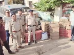 शराब से भरी स्कॉर्पियो पकड़ाई, तस्कर भाग निकले; 45 पेटी MP की शराब जब्त