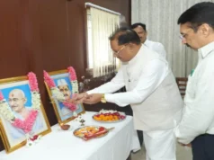 नई दिल्ली में CM साय ने गांधी-शास्त्री को दी श्रद्धांजलि, सत्य-अहिंसा और ‘जय जवान-जय किसान’ को किया याद