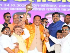 CM विष्णुदेव साय का बड़ा ऐलान: तीजन बाई के नाम पर लोककला अलंकरण, 70 दलों को 25-25 हजार रुपये