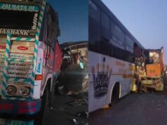 हाईवे पर खड़े ट्रक से टकराई यात्रियों से भरी बस, आगे का हिस्सा चकनाचूर; 3 की मौत